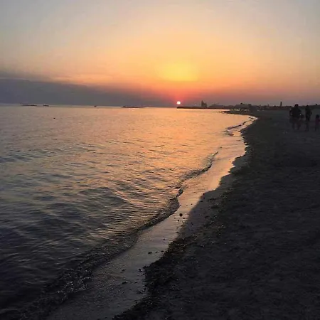 Stanza Posto Rosso Oda ve Kahvaltı Torre San Giovanni Ugento