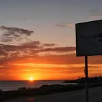 Stanza Posto Rosso 3* Torre San Giovanni