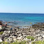 Stanza Posto Rosso Frühstückspension 3*