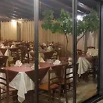 Stanza Posto Rosso Frühstückspension 3*