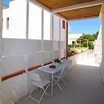 Stanza Posto Rosso 3* Torre San Giovanni