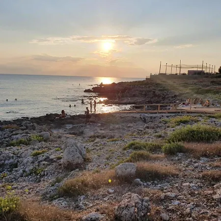 Stanza Posto Rosso B&B 3*